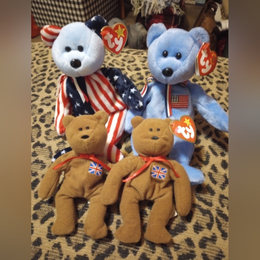 Ty Beanie Babies America Stars and Stripes Bear Set